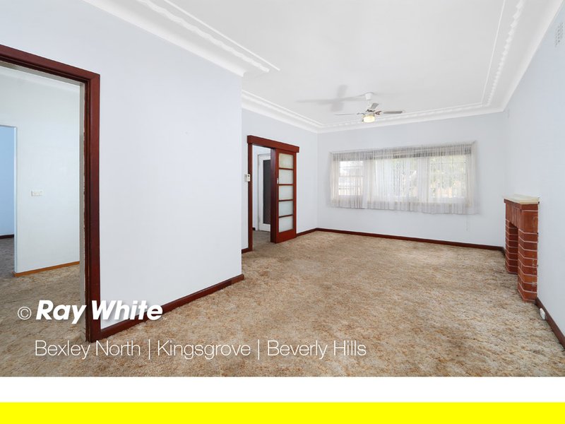 Photo - 71 Glenwall Street, Kingsgrove NSW 2208 - Image 2