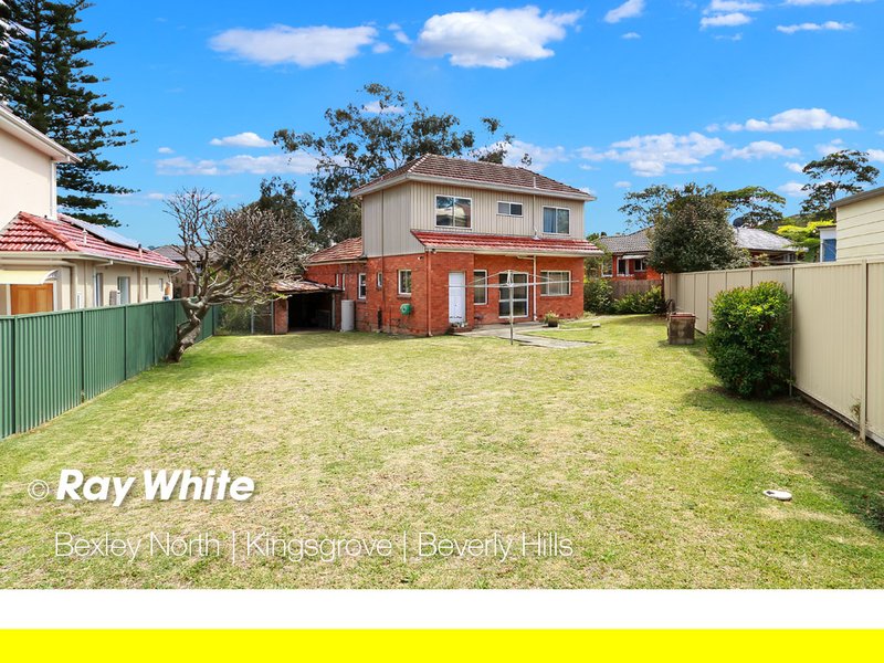 Photo - 71 Glenwall Street, Kingsgrove NSW 2208 - Image 5