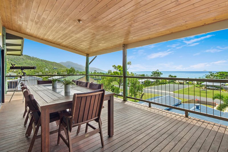 71 Gloucester Avenue, Hideaway Bay QLD 4800