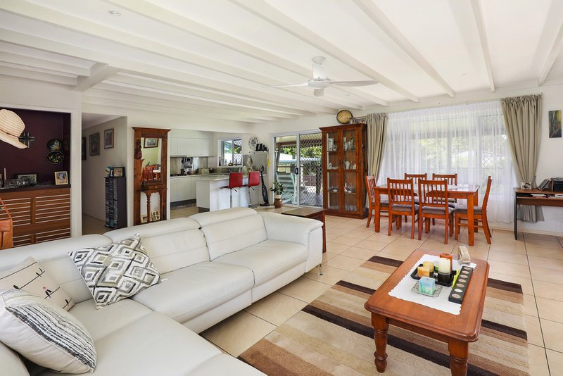 Photo - 71 Gloucester Road, Buderim QLD 4556 - Image 3