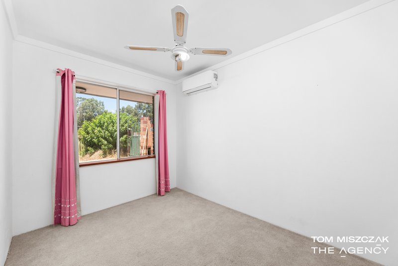 Photo - 71 Glyndebourne Avenue, Thornlie WA 6108 - Image 14