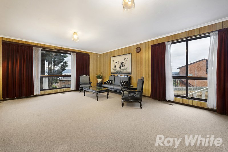 Photo - 71 Grandview Road, Wheelers Hill VIC 3150 - Image 4