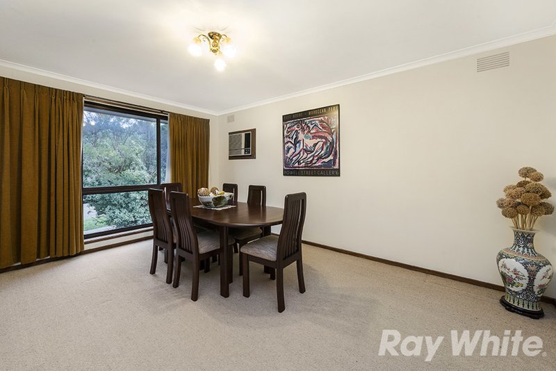 Photo - 71 Grandview Road, Wheelers Hill VIC 3150 - Image 5