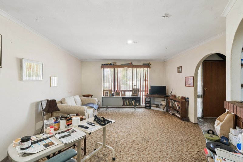 Photo - 71 Gribble Avenue, Armadale WA 6112 - Image 3