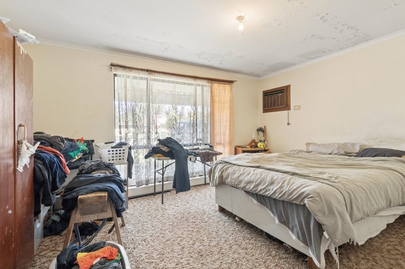 Photo - 71 Gribble Avenue, Armadale WA 6112 - Image 13