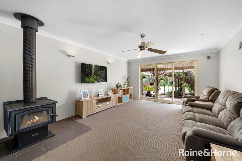 Photo - 71 Hakea Close, Nowra Hill NSW 2540 - Image 5