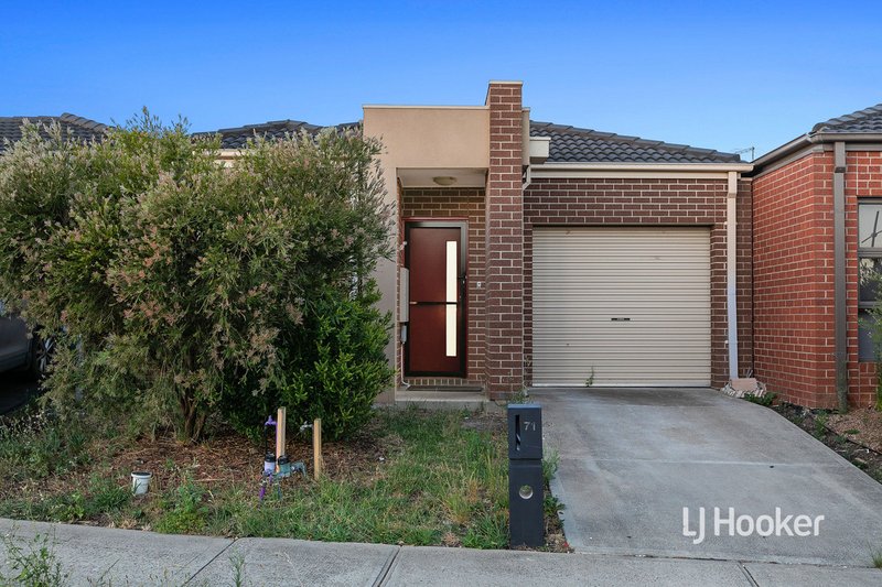 71 Havana Parade, Pakenham VIC 3810