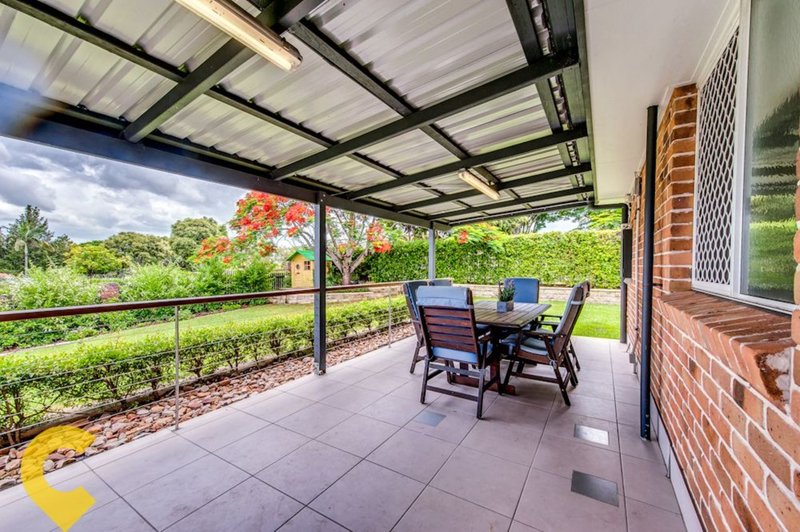 Photo - 71 Hawbridge Street, Carseldine QLD 4034 - Image 16