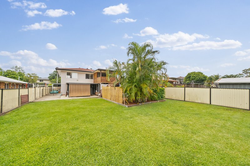 Photo - 71 Hedge Street, Strathpine QLD 4500 - Image 15