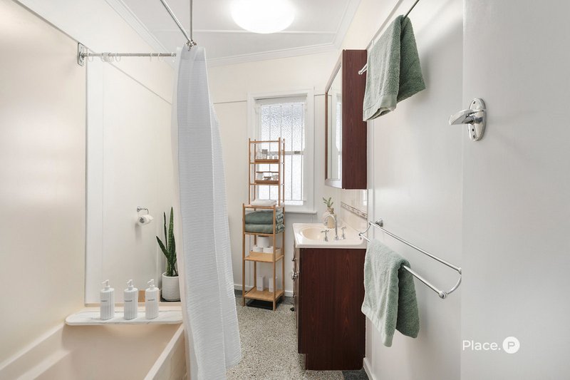 Photo - 71 Hexham Street, Tarragindi QLD 4121 - Image 13