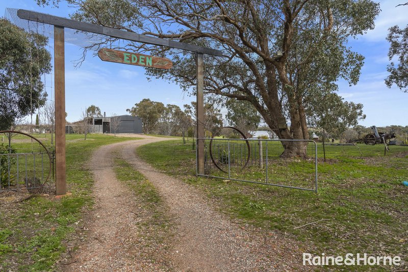 Photo - 71 Hughes Road, Redesdale VIC 3444 - Image 2