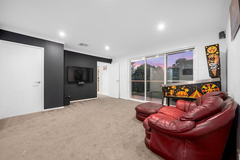 Photo - 71 Investigator Street, Red Hill ACT 2603 - Image 3