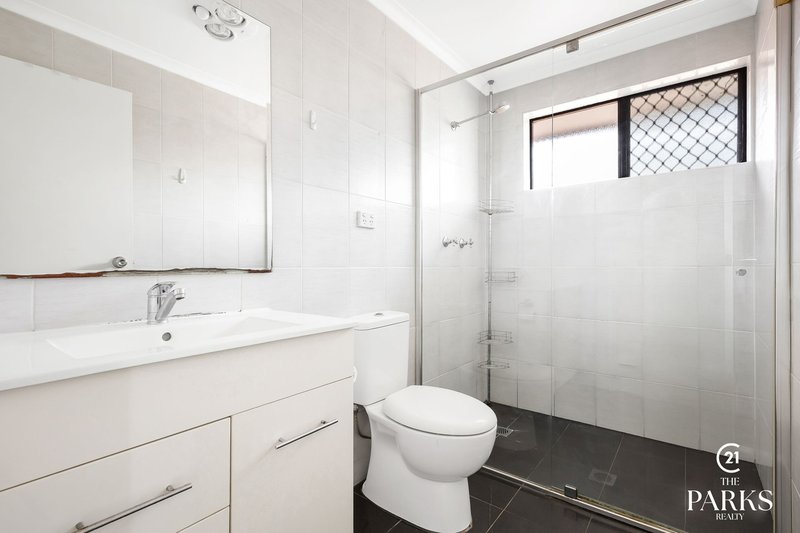 Photo - 71 Kalang Road, Edensor Park NSW 2176 - Image 10