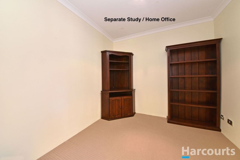 Photo - 7/1 Lemann Turn, Banksia Grove WA 6031 - Image 10