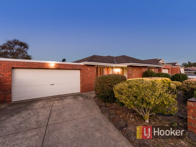 71 Leopold Crescent, Hampton Park VIC 3976