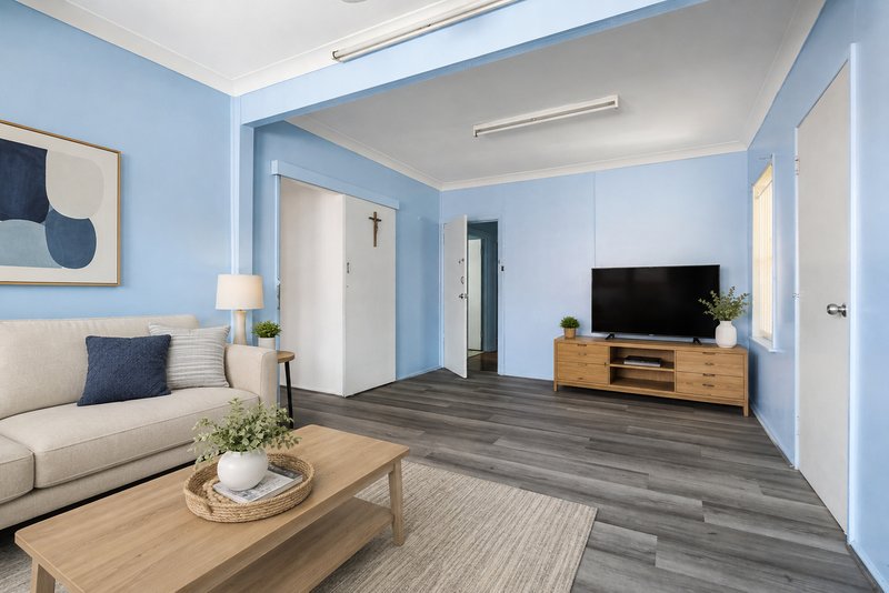 Photo - 71 Lilac Street, Inala QLD 4077 - Image 3