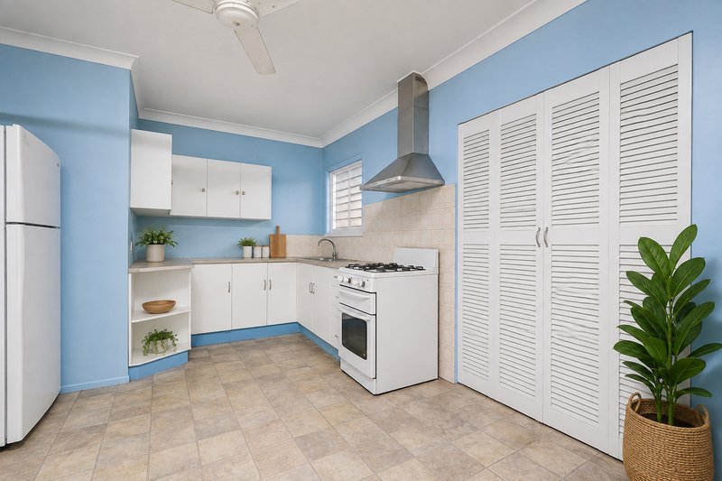 Photo - 71 Lilac Street, Inala QLD 4077 - Image 4