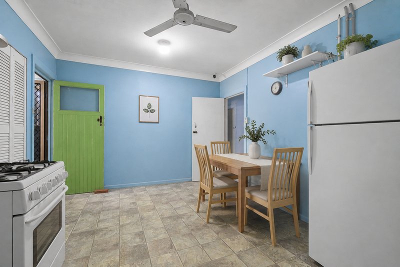 Photo - 71 Lilac Street, Inala QLD 4077 - Image 5