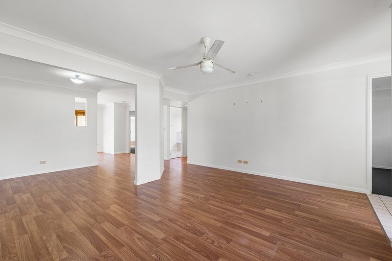Photo - 71 Link Road, Victoria Point QLD 4165 - Image 6