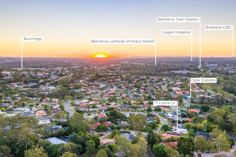 Photo - 71 Loane Drive, Edens Landing QLD 4207 - Image 4