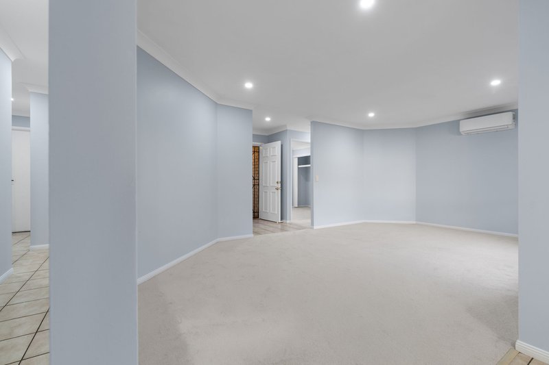 Photo - 71 Loane Drive, Edens Landing QLD 4207 - Image 11