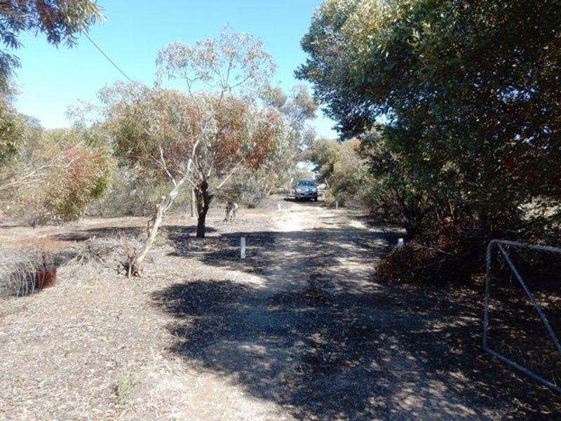 Photo - 71 (Lot 21) Lambert Road, Port Hughes SA 5558 - Image 4