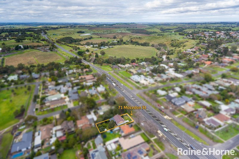 Photo - 71 Macedon Street, Sunbury VIC 3429 - Image 24