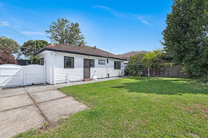 Photo - 71 Main Road, Clayton South VIC 3169 - Image 9