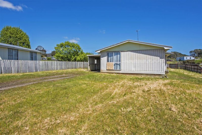 Photo - 71 Main Street, Zeehan TAS 7469 - Image 11