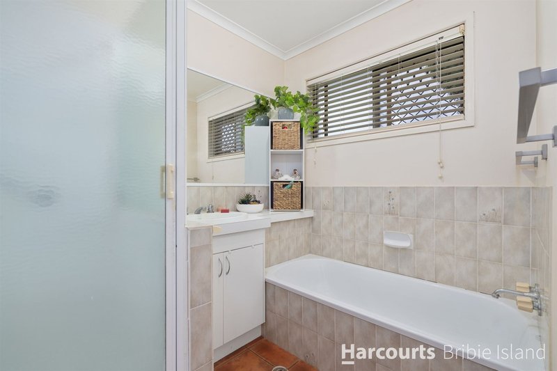 Photo - 71 Matthew Flinders Drive, Caboolture South QLD 4510 - Image 6