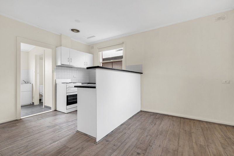 Photo - 71 Mckenzie Road, Elizabeth Downs SA 5113 - Image 8