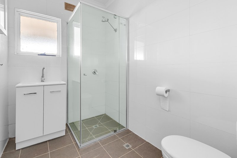 Photo - 71 Mckenzie Road, Elizabeth Downs SA 5113 - Image 11