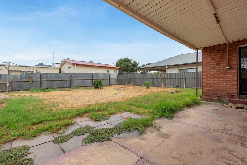 Photo - 71 Mckenzie Road, Elizabeth Downs SA 5113 - Image 14