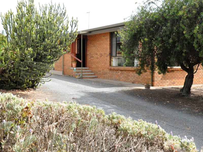 Photo - 71 Mentone Road, Hayborough SA 5211 - Image 16