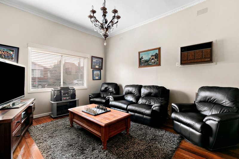 Photo - 71 Moore Street, Coburg VIC 3058 - Image 3