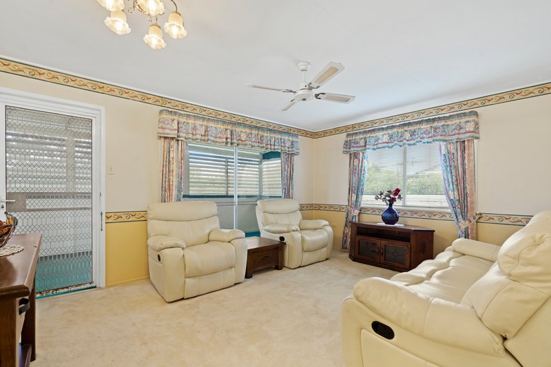 Photo - 71 Mount Cotton Road, Capalaba QLD 4157 - Image 2