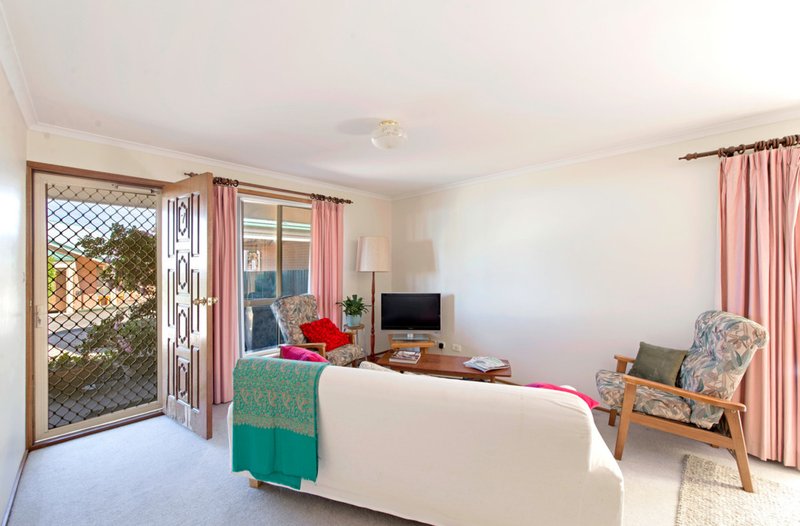 Photo - 7/1 Mount Street, Yass NSW 2582 - Image 5