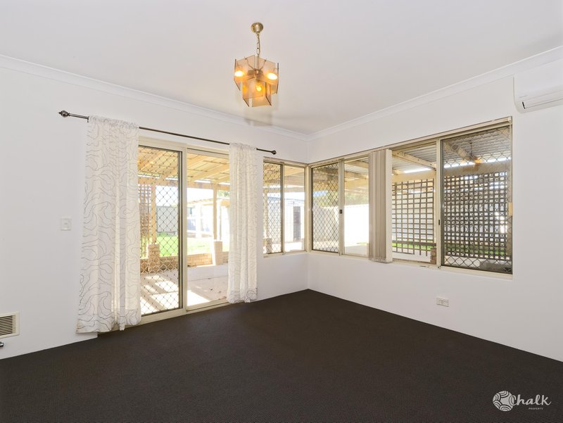 Photo - 71 Murchison Road, Waikiki WA 6169 - Image 7
