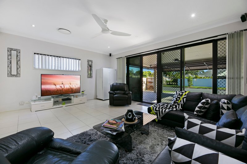 Photo - 71 Newport Drive, Robina QLD 4226 - Image 20