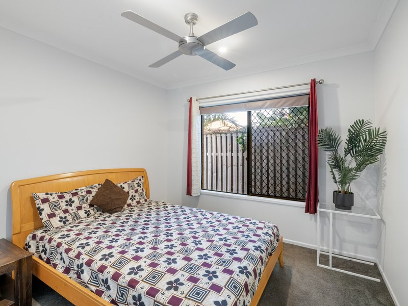 Photo - 71 Ningaloo Drive, Pimpama QLD 4209 - Image 14