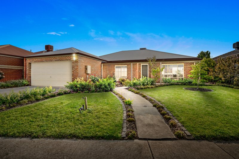 71 Oakbank Boulevard, Whittlesea VIC 3757