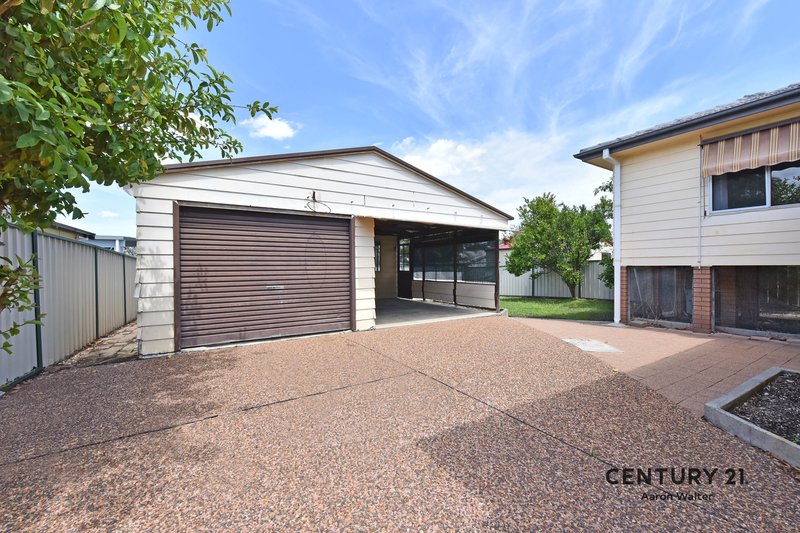 Photo - 71 Oakville Road, Edgeworth NSW 2285 - Image 4