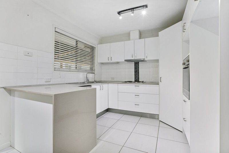 Photo - 71 Ogilvie Street, Alexandra Hills QLD 4161 - Image 3