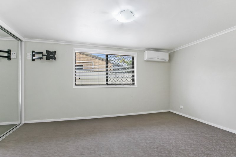 Photo - 71 Ogilvie Street, Alexandra Hills QLD 4161 - Image 6