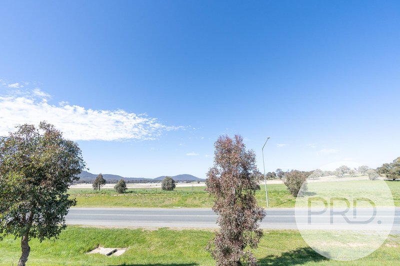 Photo - 71 Ormiston Circuit, Harrison ACT 2914 - Image 16