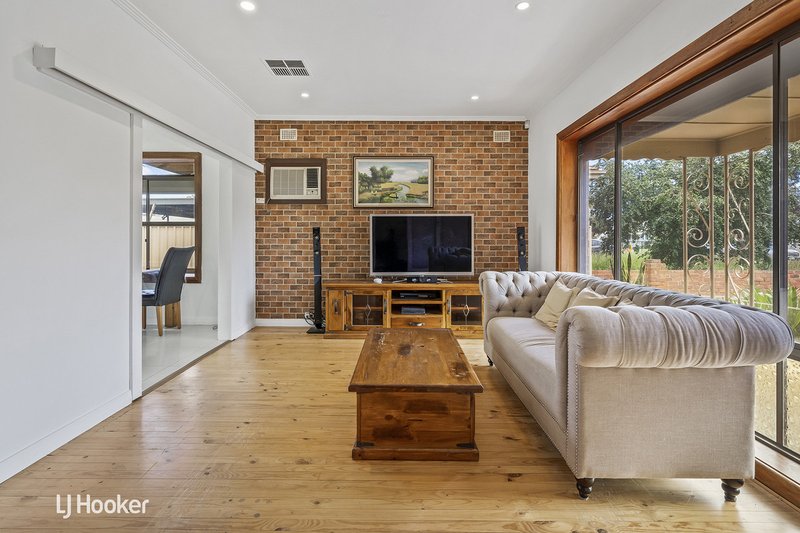 Photo - 71 Overland Road, Croydon Park SA 5008 - Image 3