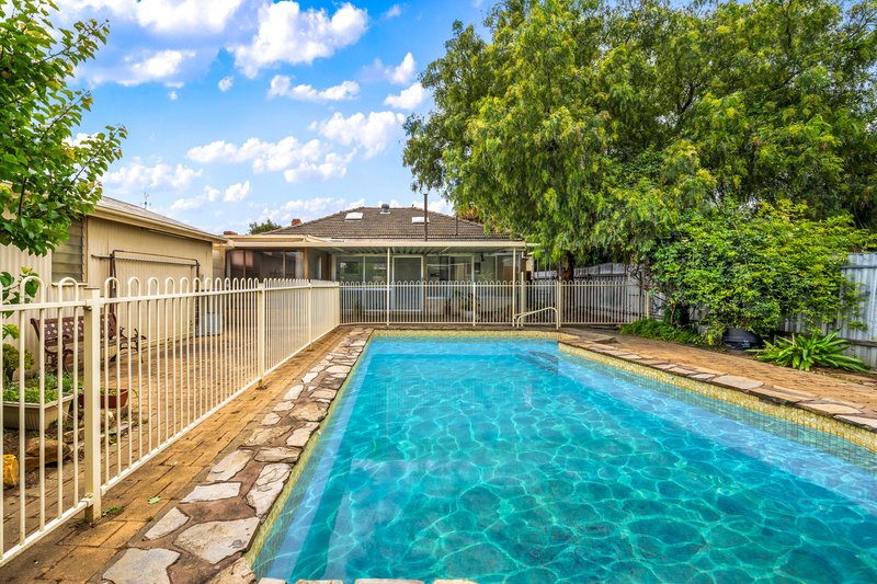 Photo - 71 Overland Road, Croydon Park SA 5008 - Image 15