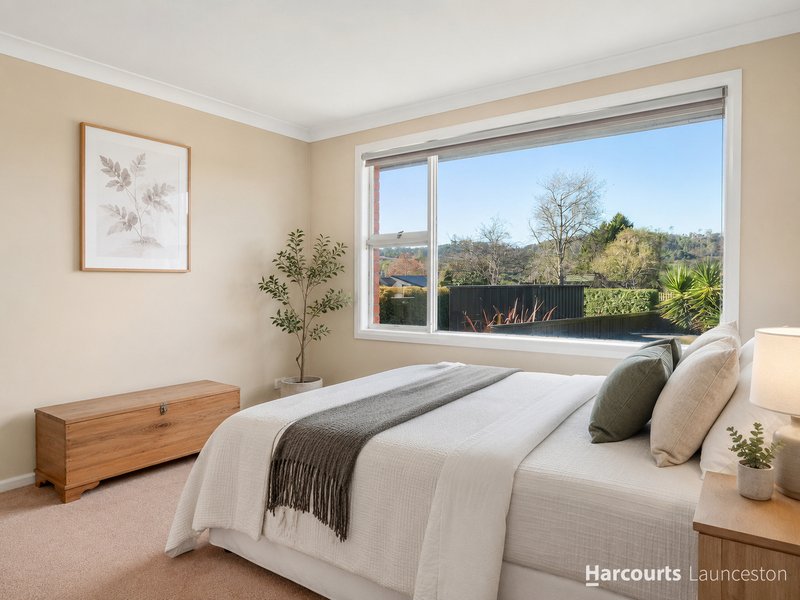Photo - 71 Paringa Avenue, Newnham TAS 7248 - Image 3