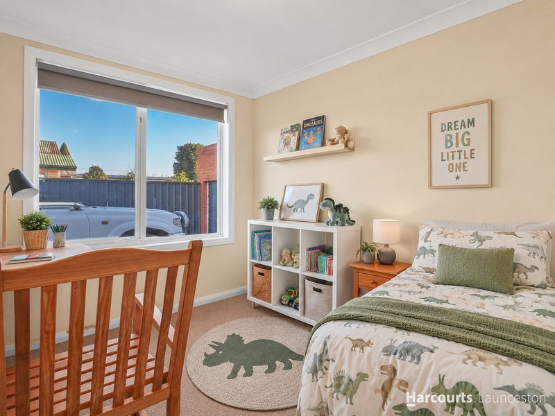 Photo - 71 Paringa Avenue, Newnham TAS 7248 - Image 7