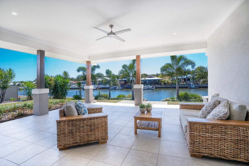 Photo - 71 Pentas Drive, Bongaree QLD 4507 - Image 14